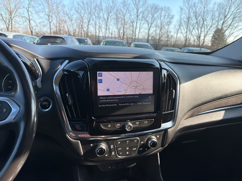 Thumbnail: 2020 Chevrolet Traverse - 15