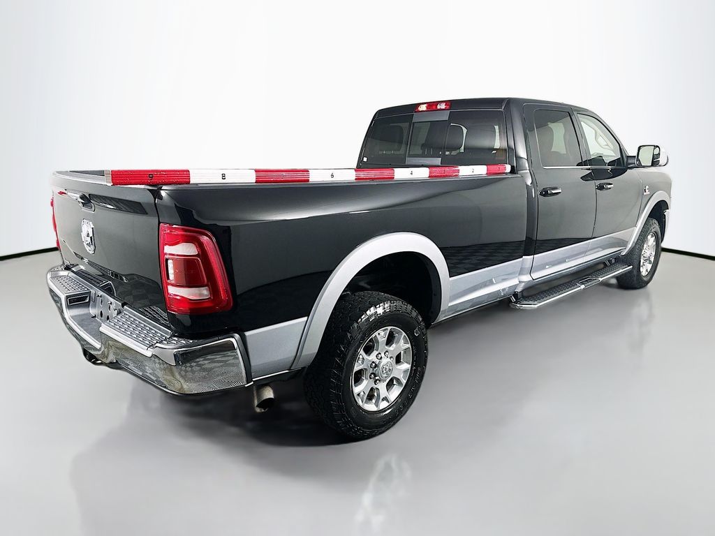 Used 2022 Black Ram Laramie image 7