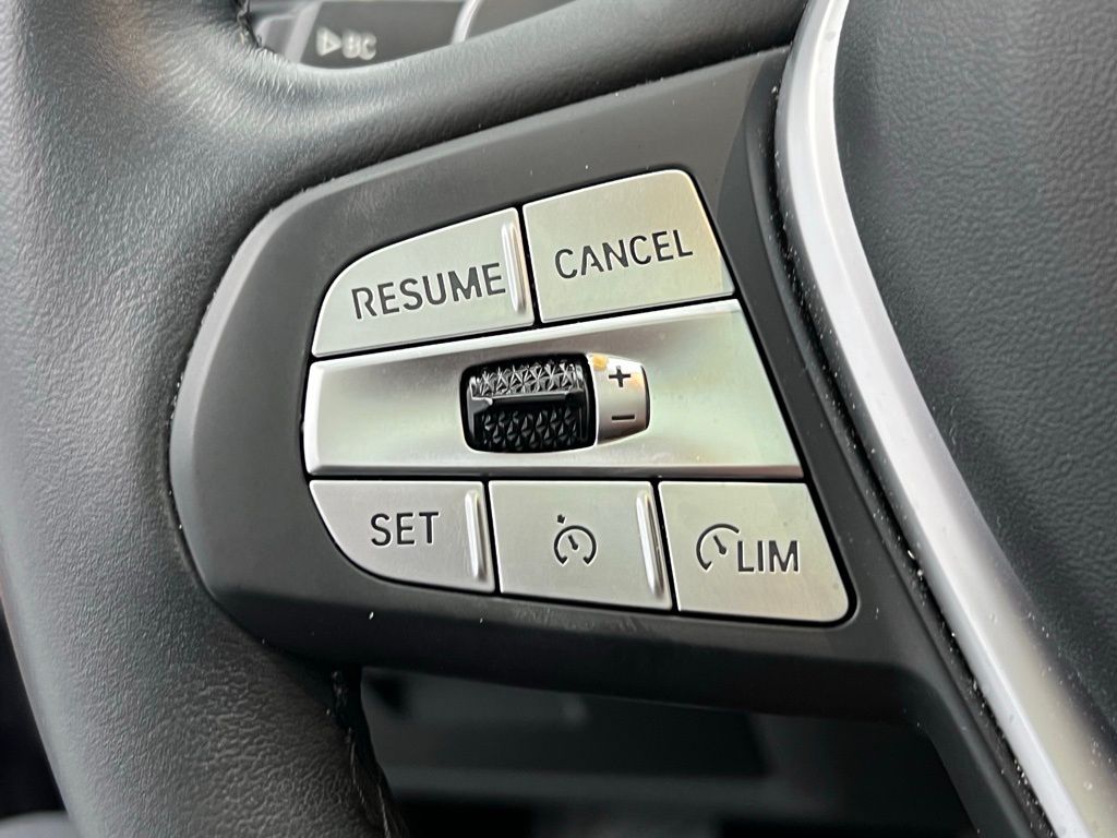 Thumbnail: 2023 BMW X3 - 19