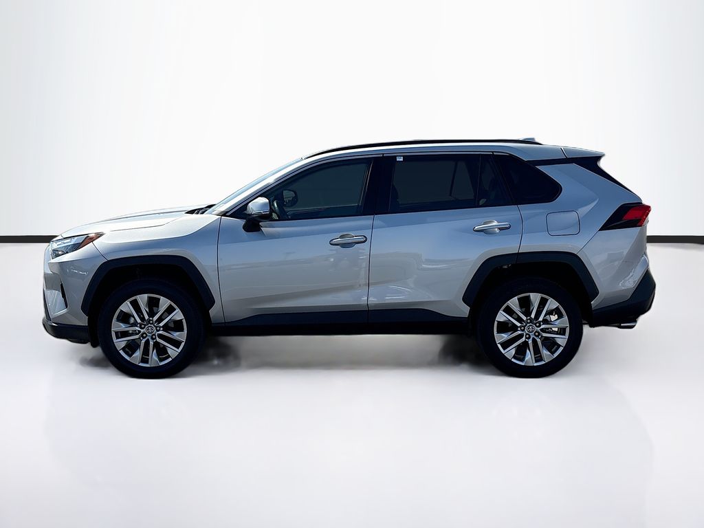 Thumbnail: 2024 Toyota RAV4 - 8