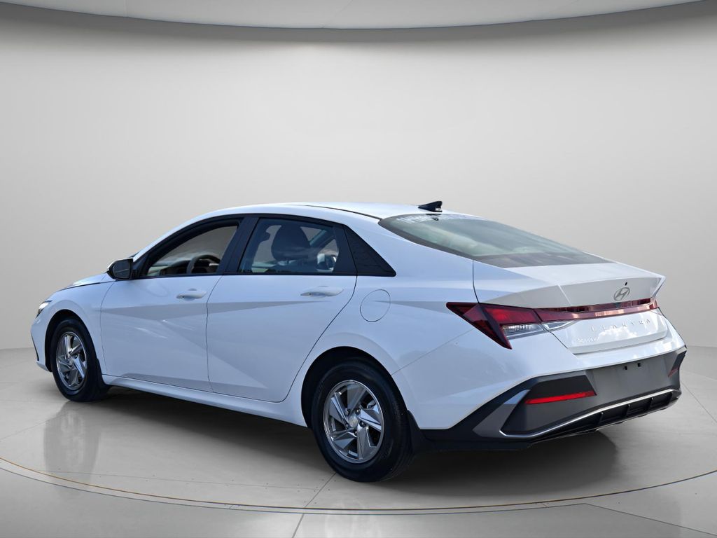 2026 Hyundai Elantra - $22,299