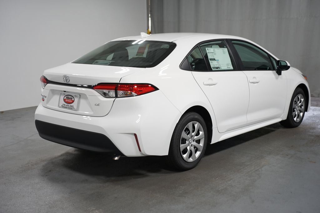 2025 Toyota Corolla LE 8
