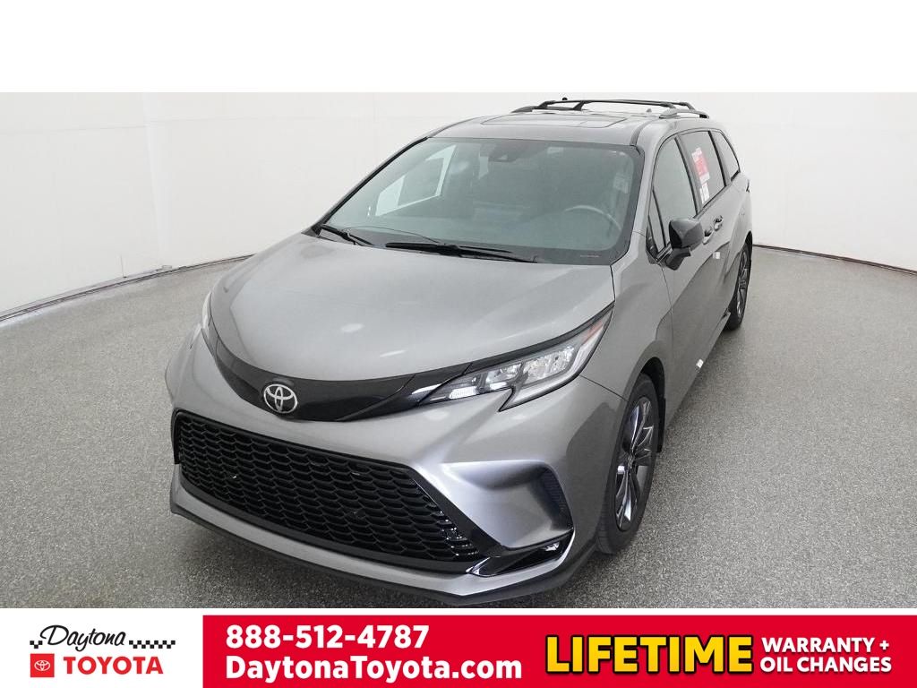 New 2026 Toyota Sienna Van