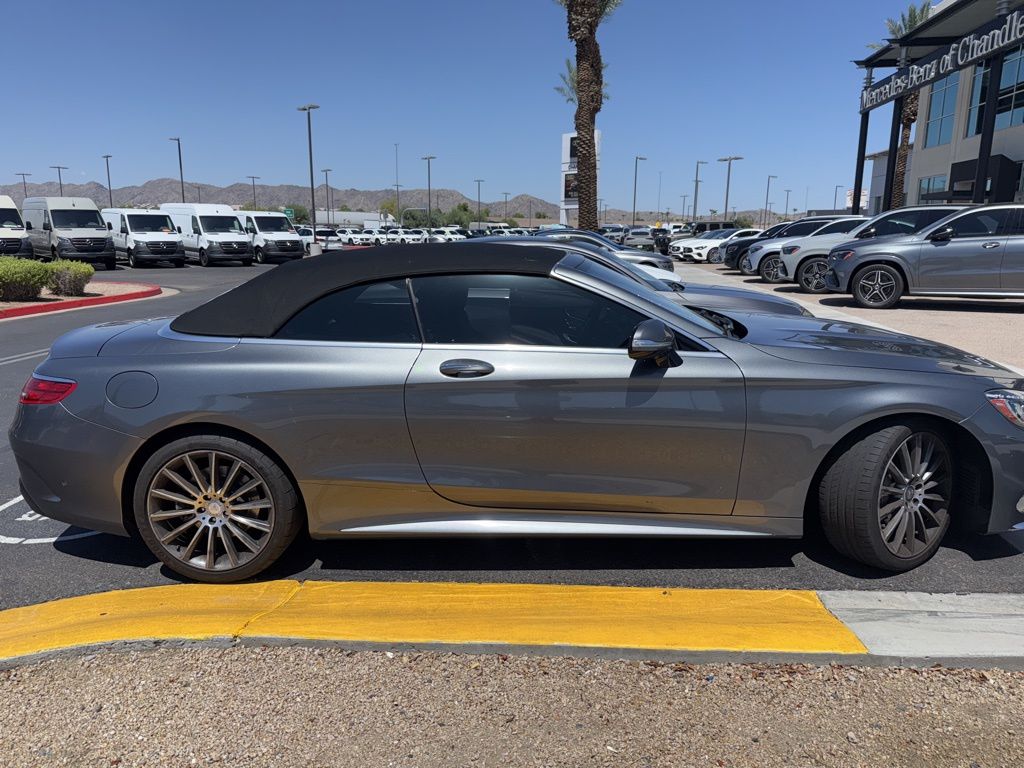 Thumbnail: 2017 Mercedes-Benz S-Class - 4