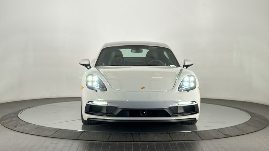 2024 Porsche 718 Cayman GTS 10