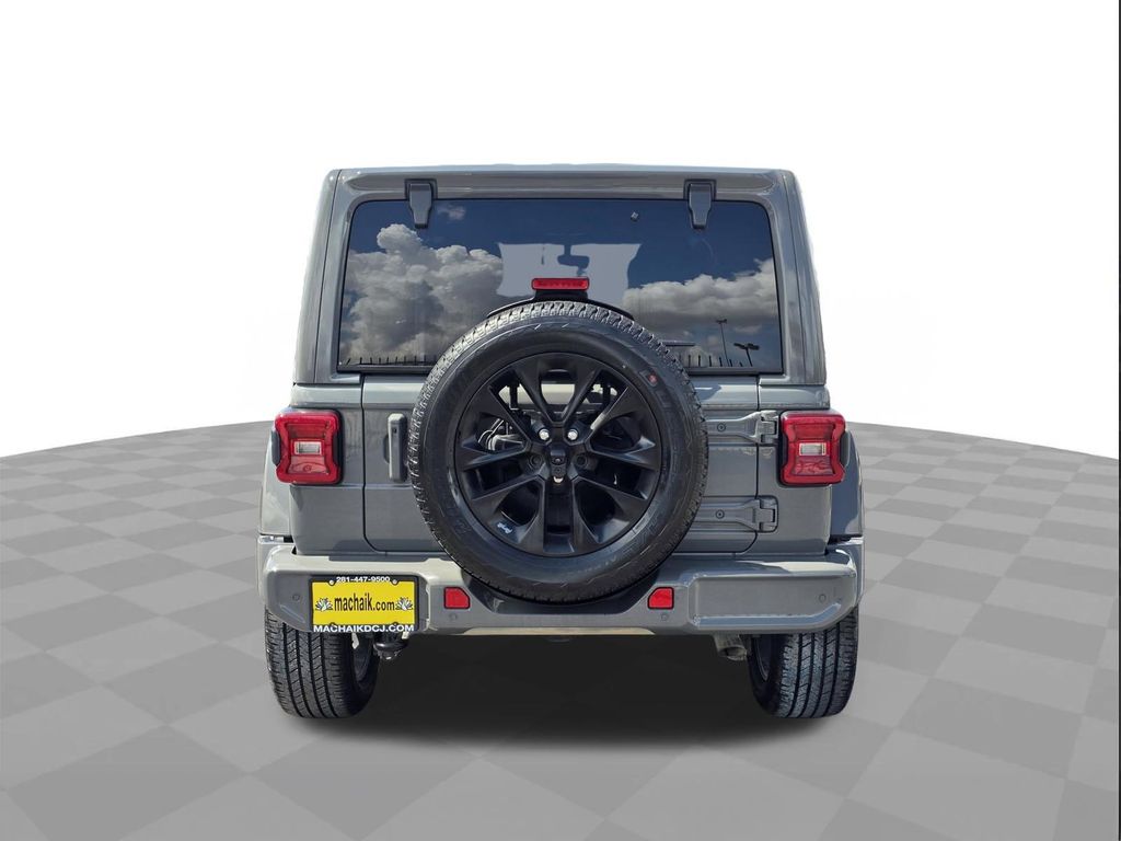 2022 Jeep Wrangler Unlimited Sahara High Altitude - 5