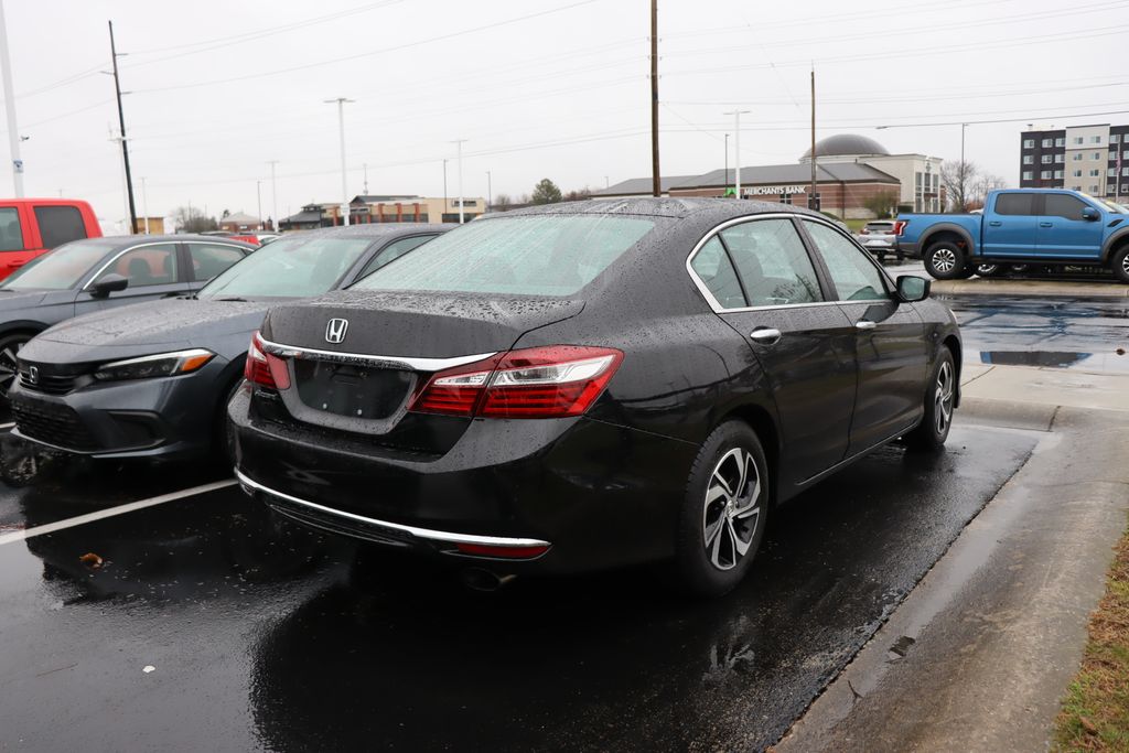 2016 Honda Accord LX 4