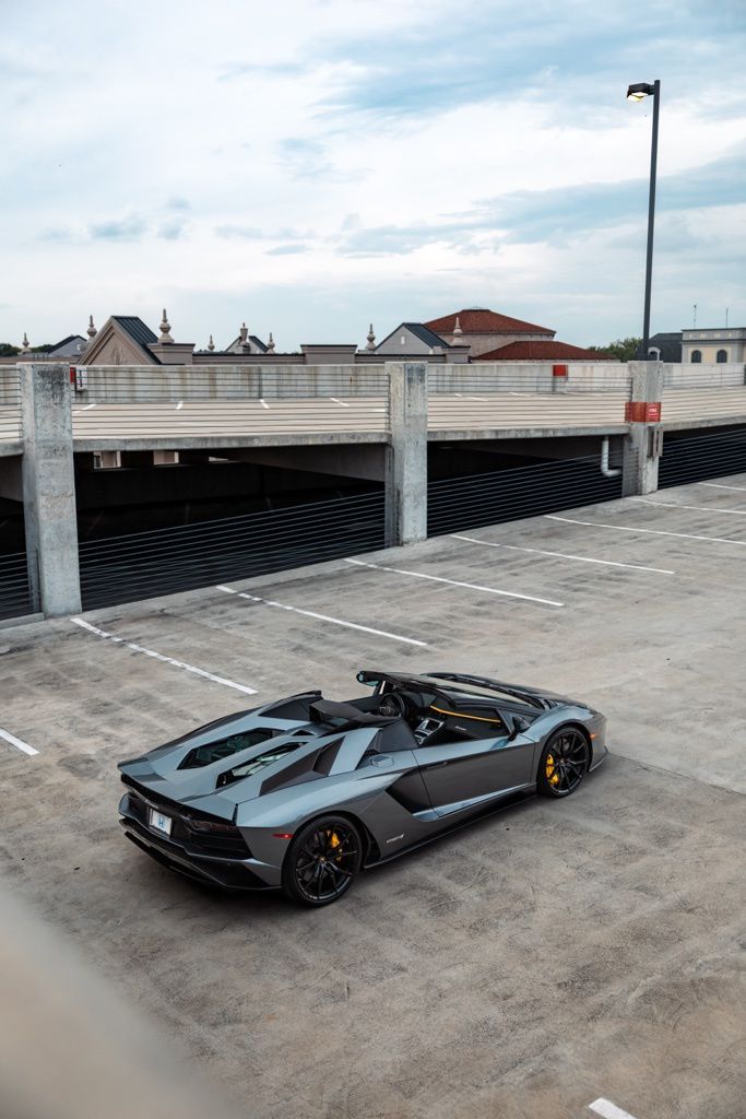 Thumbnail: 2019 Lamborghini Aventador - 13