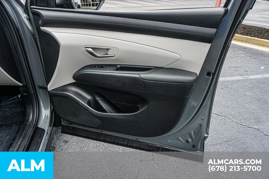 Used 2025 Gray Hyundai SEL image 51