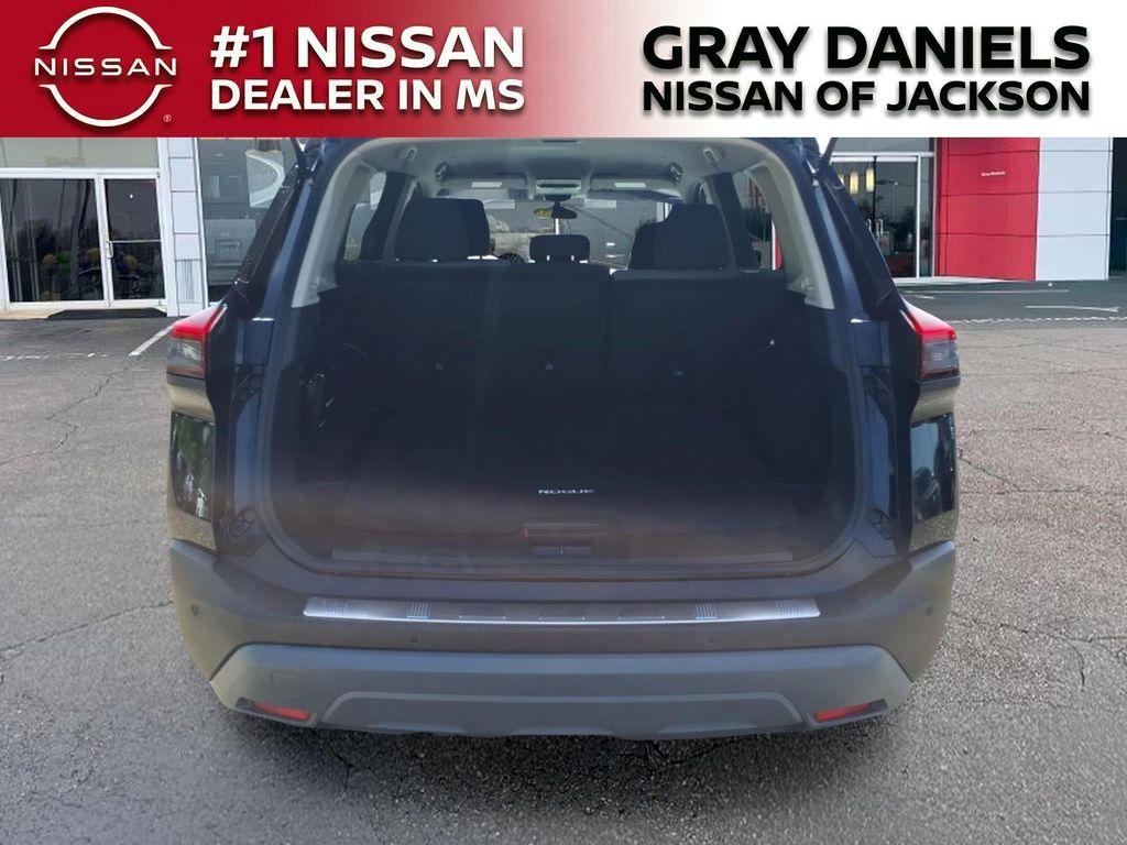 Used 2023 Nissan Rogue SUV