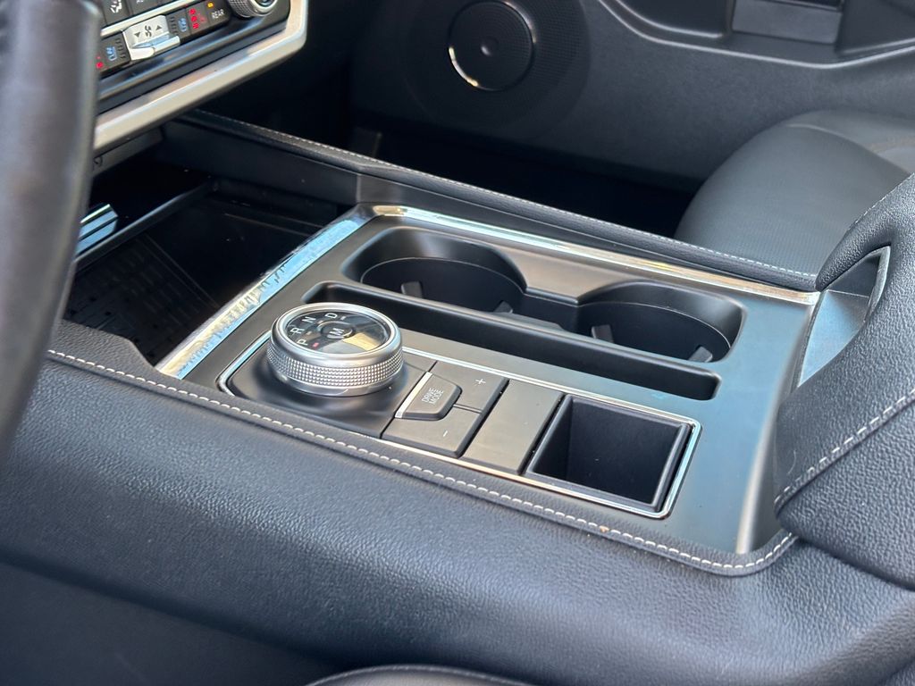 Used Car 2024 Ford Expedition  Xlt For Sale Under $50,000 In Austin, Texas