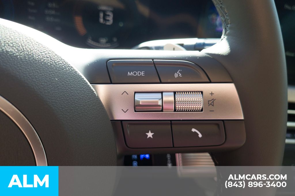 2025 Hyundai Sonata Hybrid SEL - Photo 29