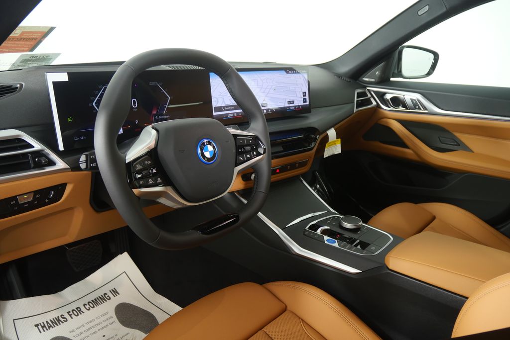 Thumbnail: 2026 BMW i4 - 11