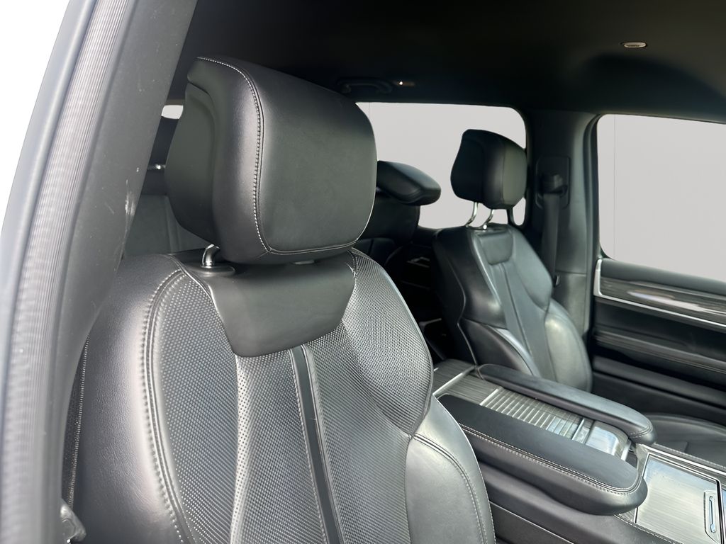 Used 2022 White Jeep Series II image 15