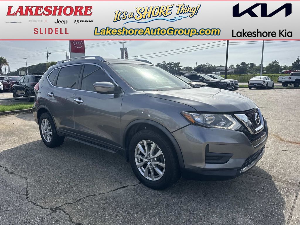 Gray (Gun Metallic) 2018 Nissan Rogue SUV / Crossover Front-Wheel Drive Continuously Variable Transmission