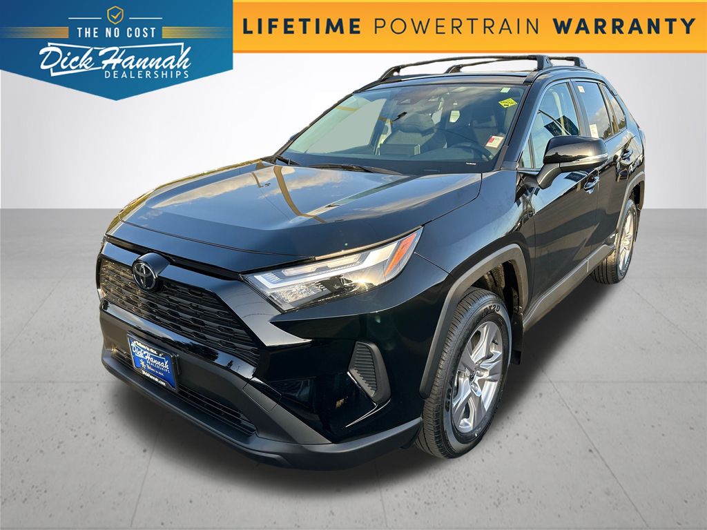 2025 Toyota RAV4 Hybrid XLE