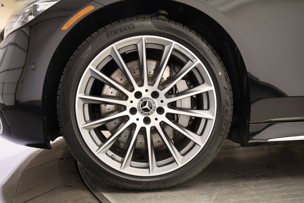 Thumbnail: 2026 Mercedes-Benz S-Class - 11