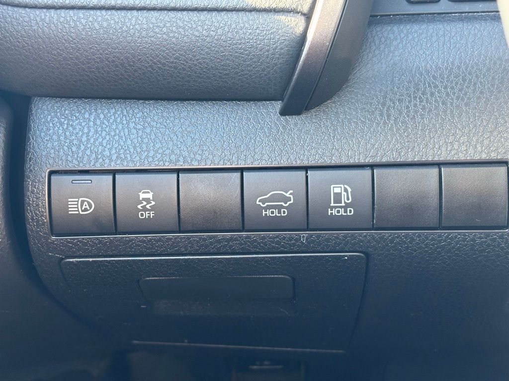 2019 Toyota Camry XSE photo
