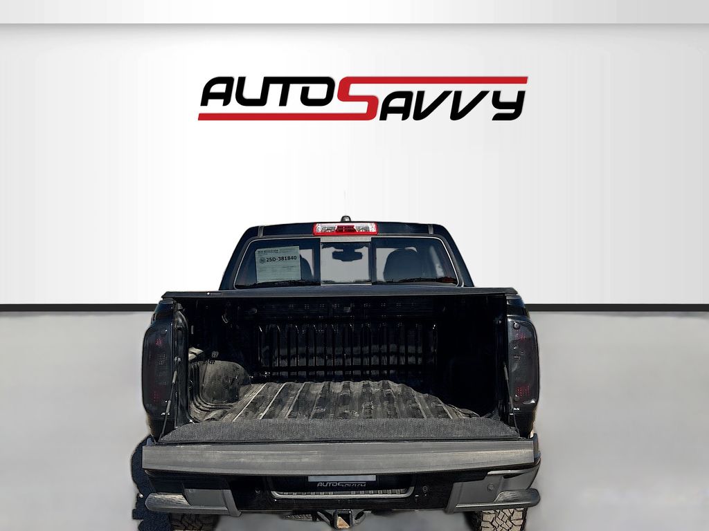 Used 2022 Black GMC AT4 w/Leather image 26