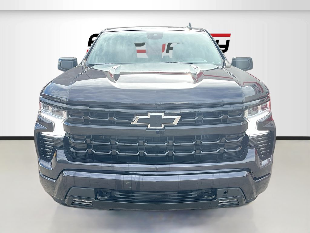 Used 2024 Gray Chevrolet RST image 2
