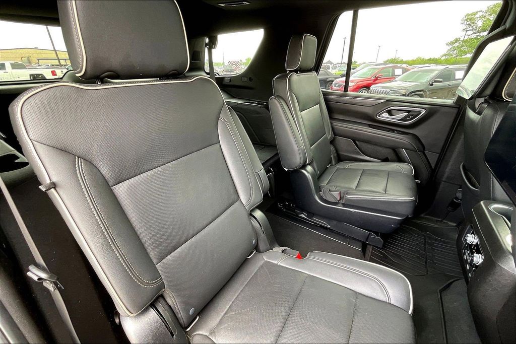 Used 2021 GMC Yukon SLT 4D Sport Utility