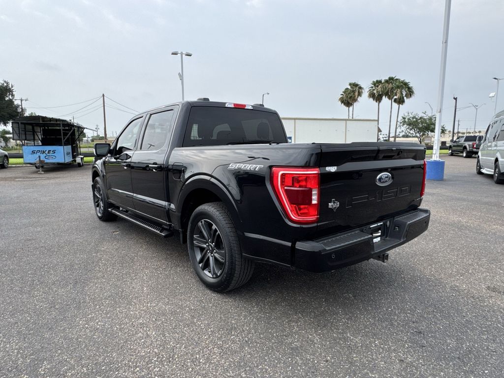 View vehicle photo 6