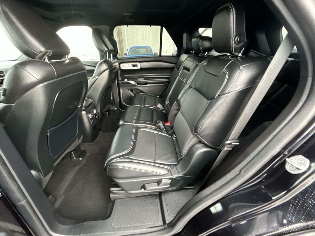 Thumbnail: 2020 Ford Explorer - 23