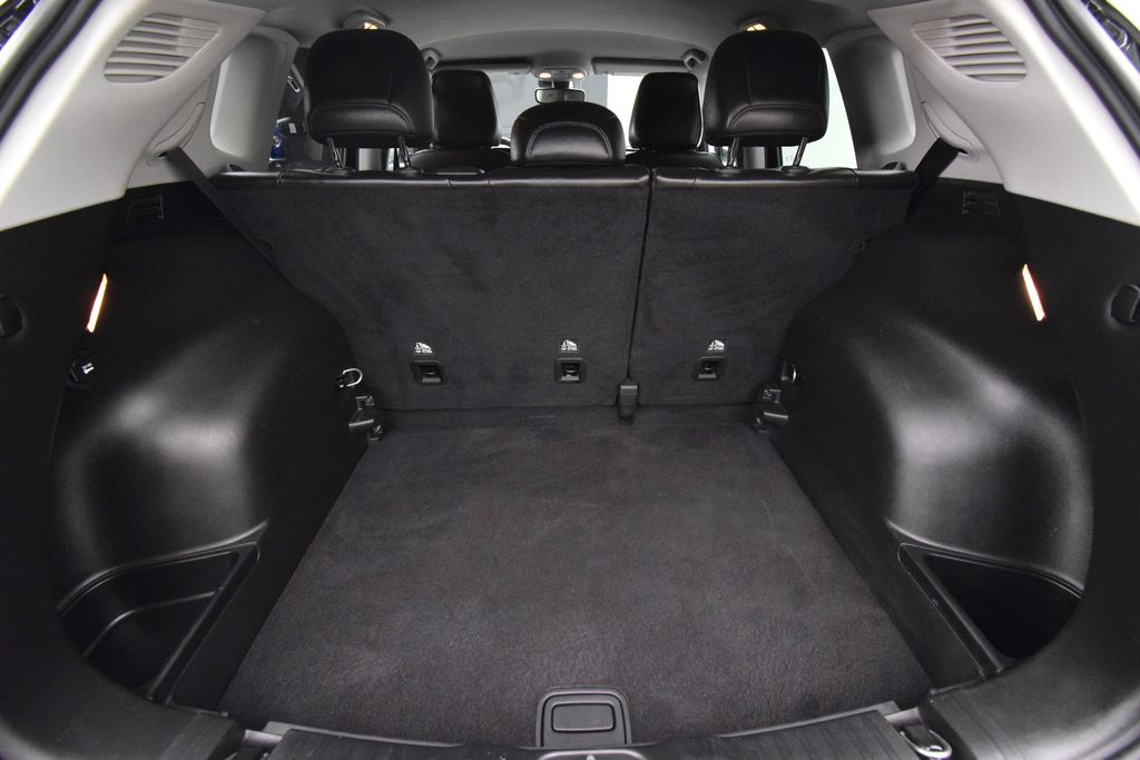 used 2022 Jeep Compass car, priced at $20,400