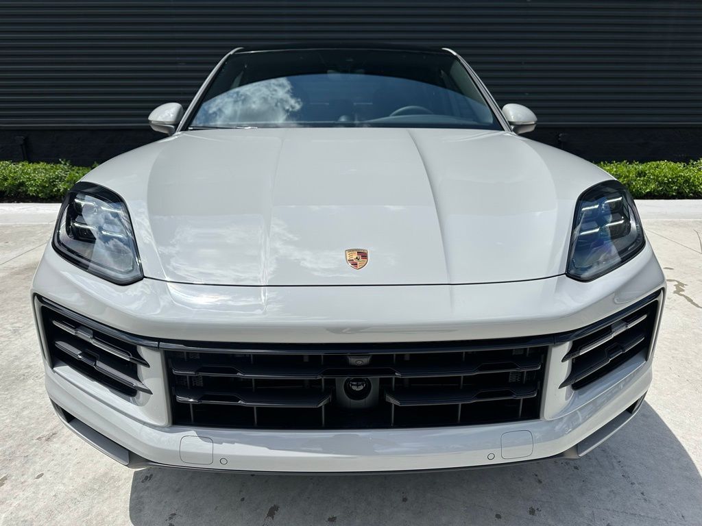 Thumbnail: 2025 Porsche  - 7