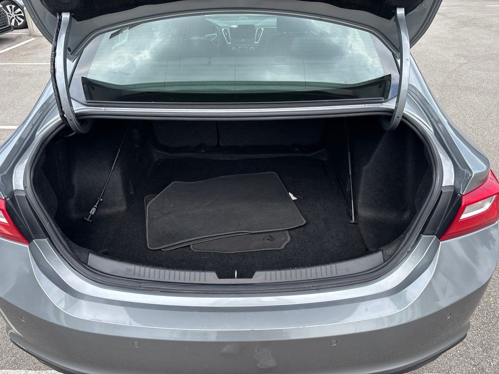 Used 2024 Chevrolet Malibu Sedan