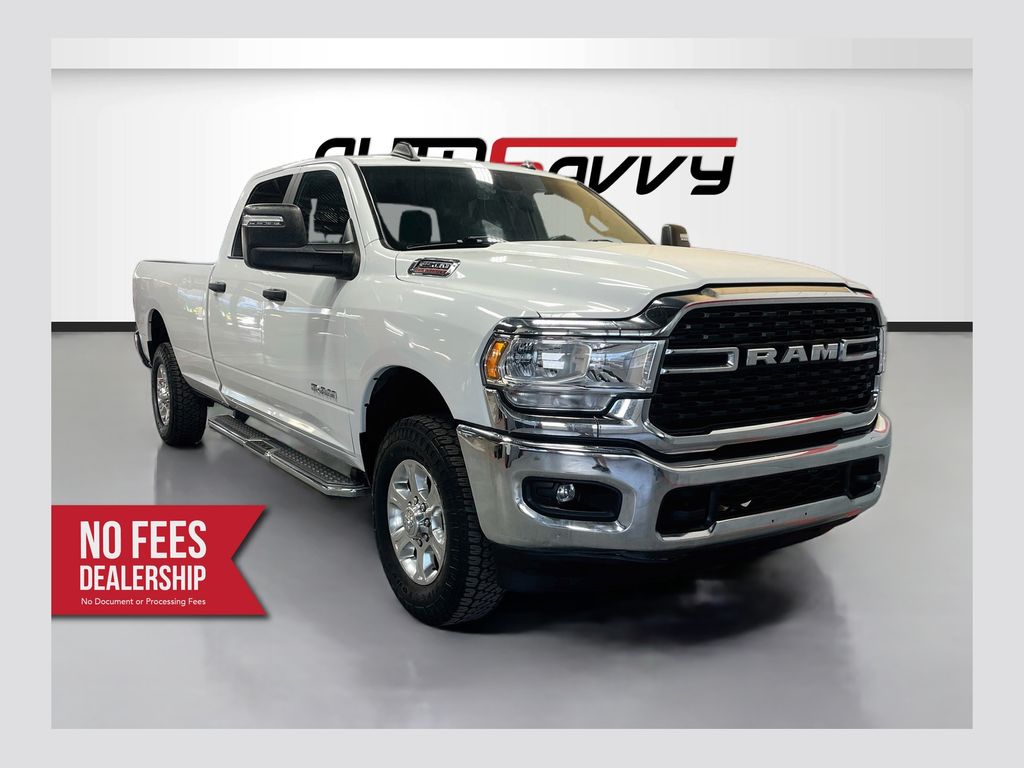 Bright White Clearcoat 2024 RAM 2500 Pickup Truck Four-Wheel Drive 8-Speed Automatic