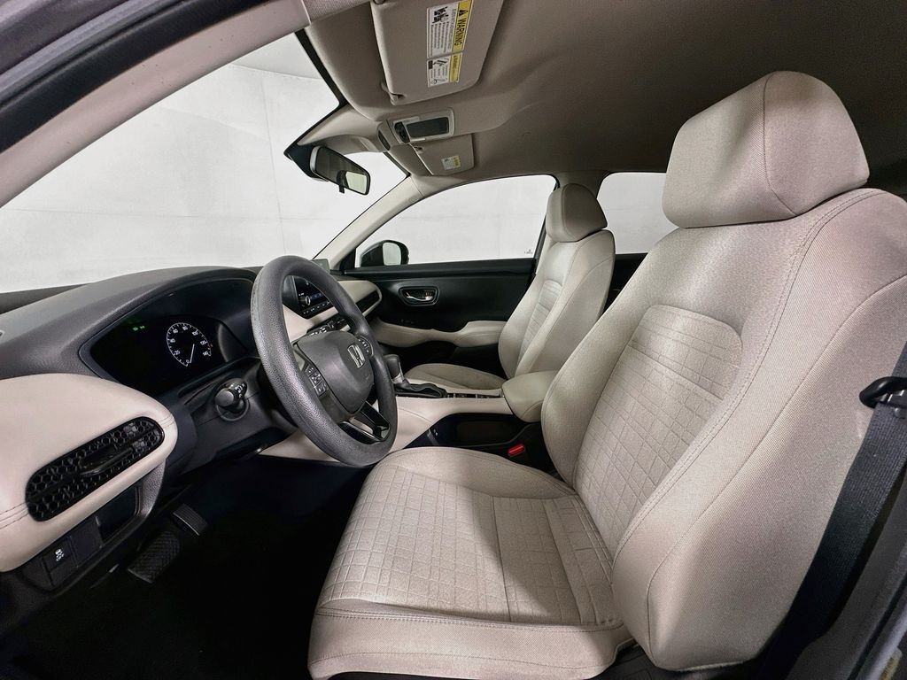 Thumbnail: 2025 Honda HR-V - 20