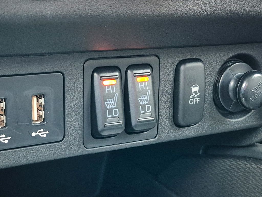 2026 Mitsubishi Outlander Sport 2.0 LE - 9