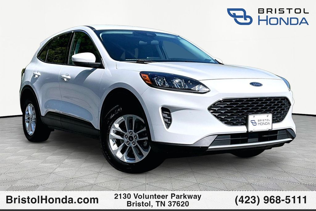  2021 Ford Escape SE AWD   