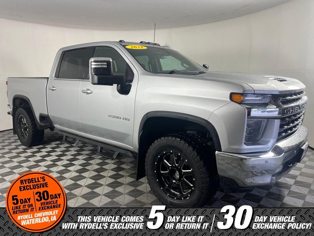 Silver Ice Metallic 2021 Chevrolet Silverado 2500HD Pickup Truck Four-Wheel Drive Automatic