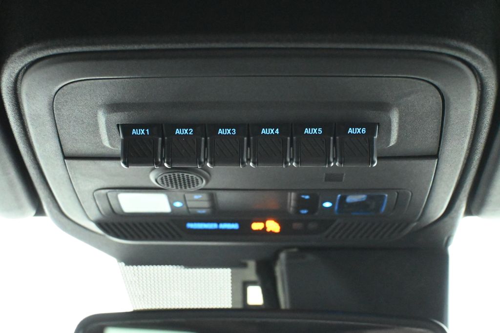 Thumbnail: 2024 Ford Bronco - 20