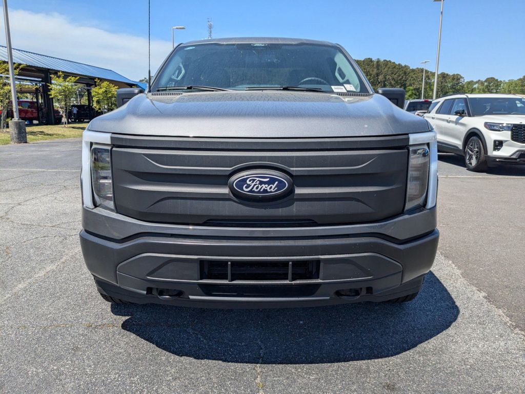2024 Ford F-150 Lightning Pro
