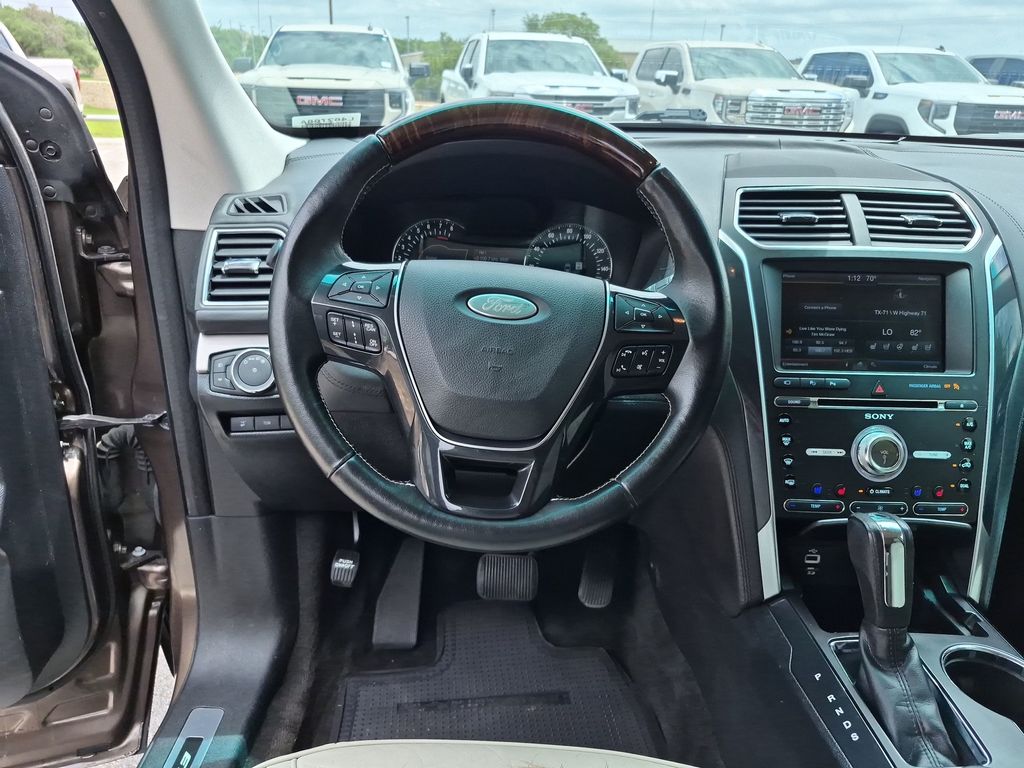 Used Car 2016 Ford Explorer  Platinum For Sale Under $20,000 In Austin, Texas