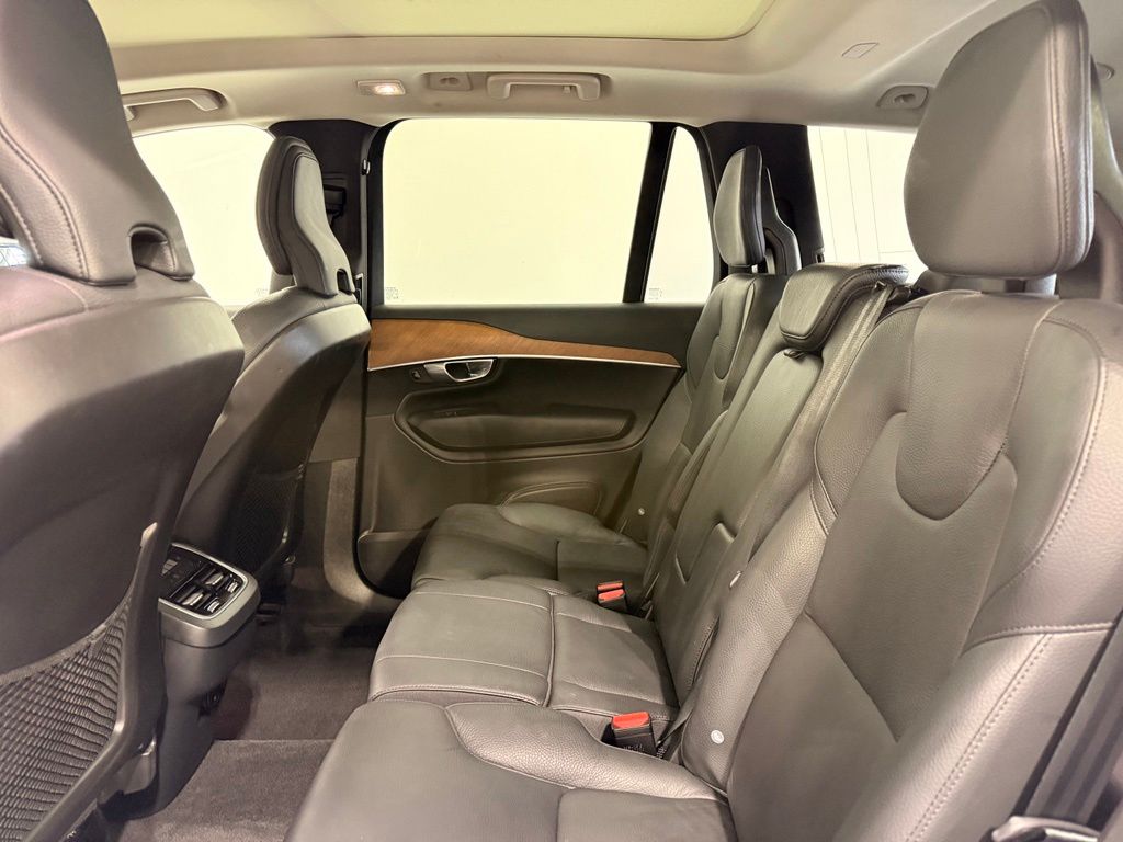 Thumbnail: 2023 Volvo XC90 - 21