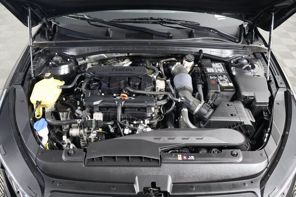 Thumbnail: 2021 Kia K5 - 15