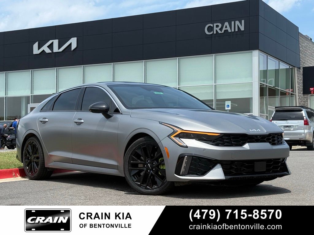 Gray (Steel) 2025 Kia K5 Sedan Front-Wheel Drive 8-Speed Dual Clutch