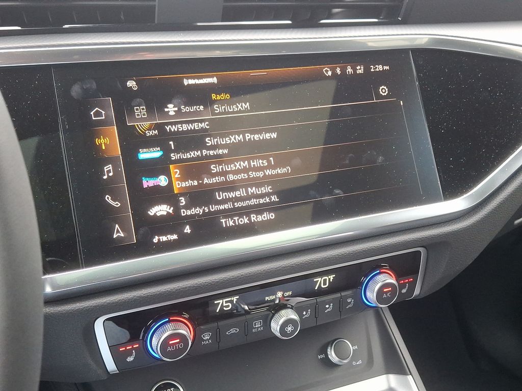 2024 Audi Q3  15
