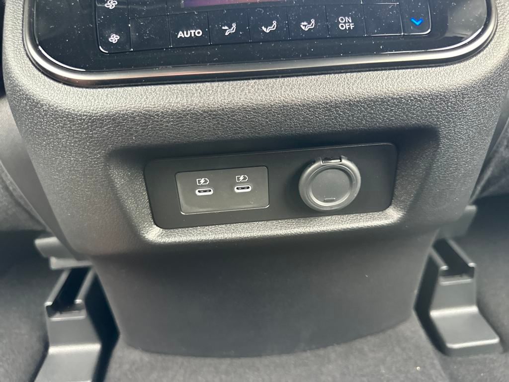 2025 Nissan Armada PRO-4X photo