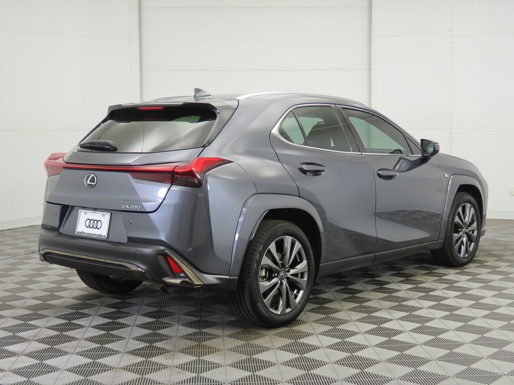 Thumbnail: 2022 Lexus UX - 5