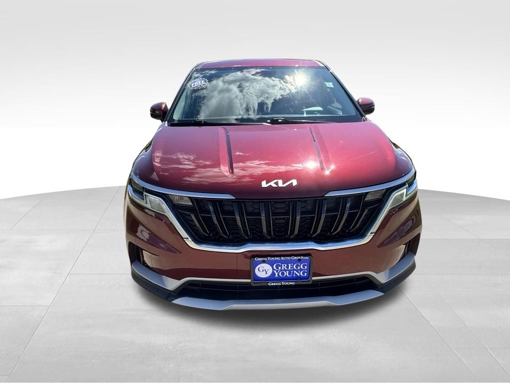 Used 2022 Kia Carnival Van