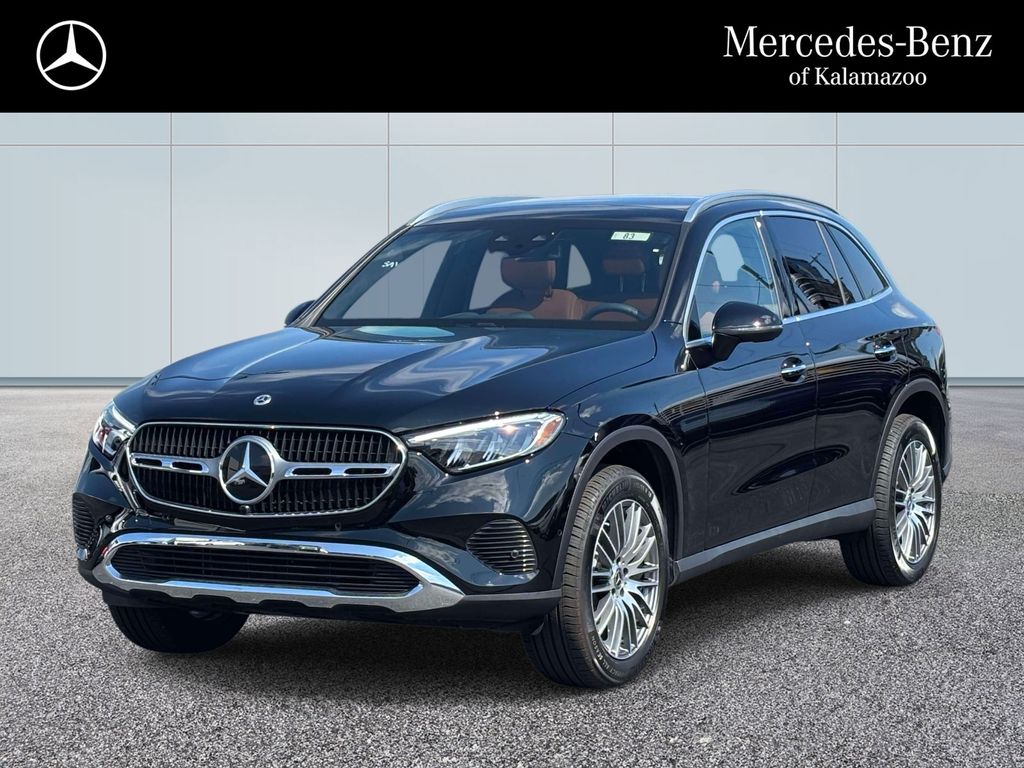 2026 Mercedes-Benz GLC 300 4MATIC