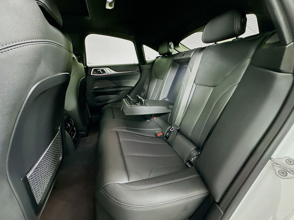 Thumbnail: 2024 BMW 4 Series - 25