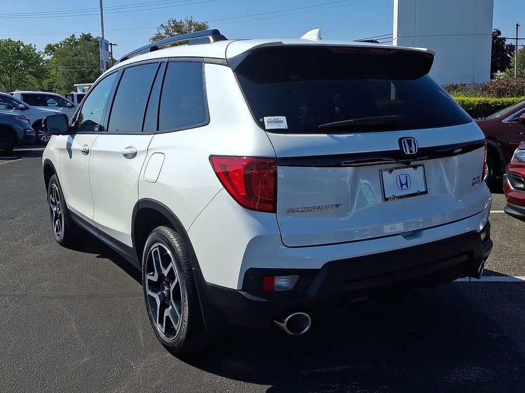 Thumbnail: 2022 Honda Passport - 4