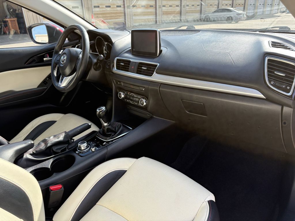 Used 2016 Soul Red Metallic Mazda s Grand Touring image 27