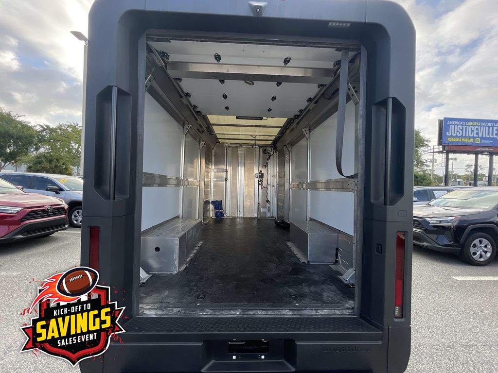 Used 2024 Brightdrop Zevo 600 Van